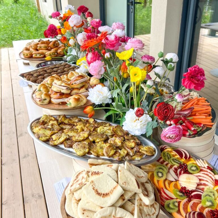 buffet-déjeuner-entre-l-sisters-traiteur